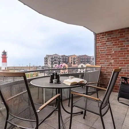 In In A Fantastic Location Apartment *