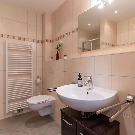 In In Traumhafter Lage Appartement *